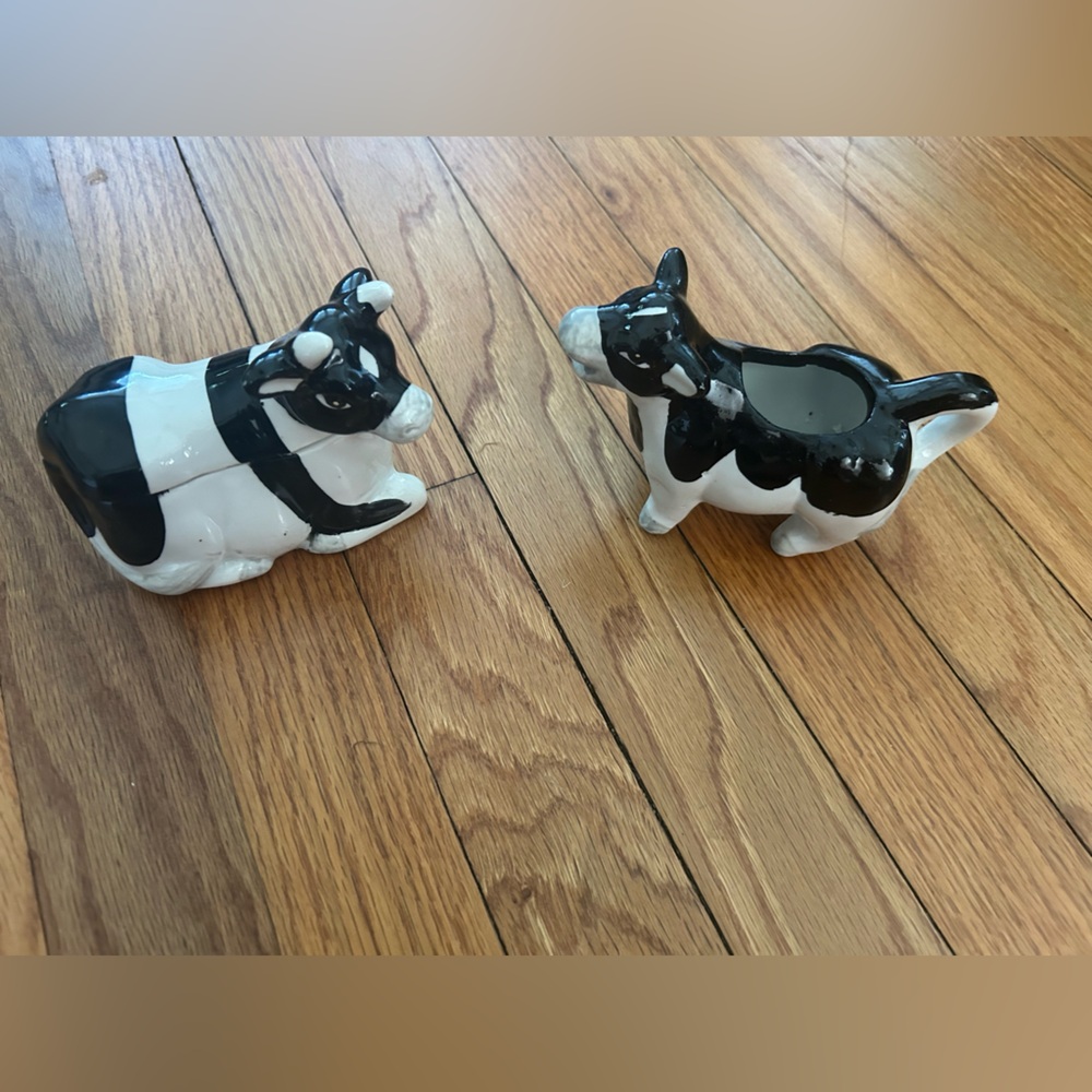 Vintage Cow Creamer and Sugar Bowl Set